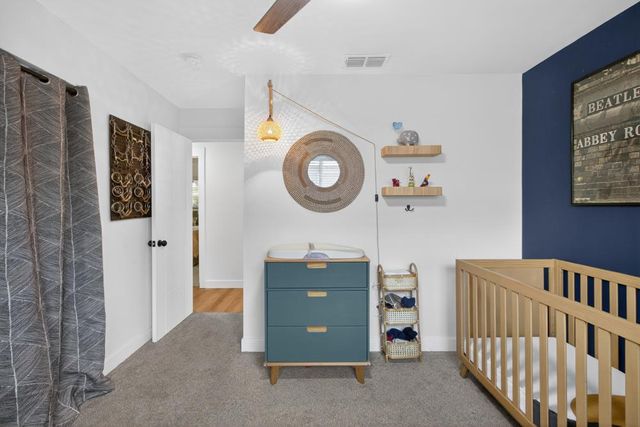 210 Baldwin Ave, Roseville, CA 95678