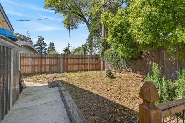 210 Baldwin Ave, Roseville, CA 95678