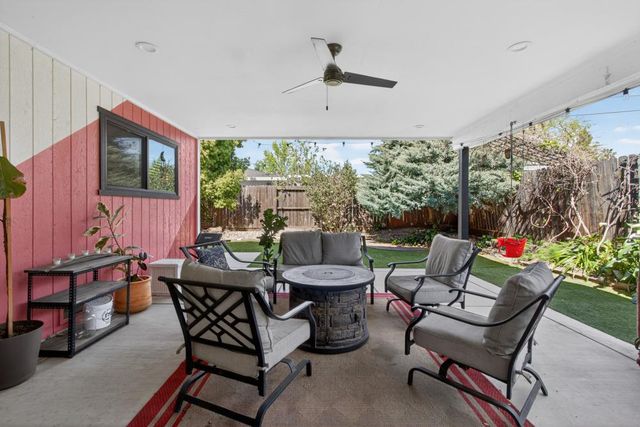 210 Baldwin Ave, Roseville, CA 95678