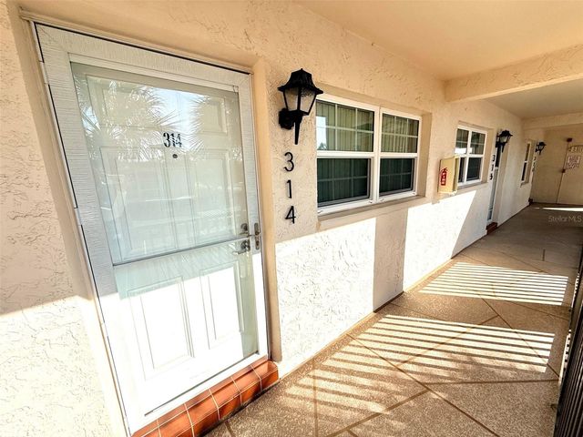 870 VIRGINIA STREET 314, Dunedin, FL 34698