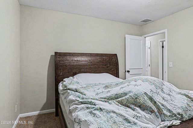 3968 KADEN Drive E, Jacksonville, FL 32277