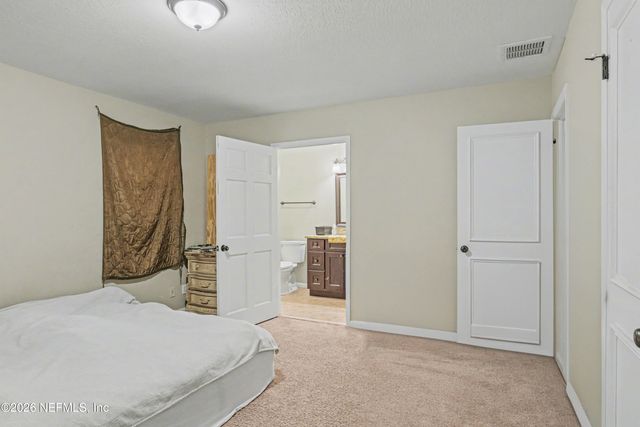 3968 KADEN Drive E, Jacksonville, FL 32277