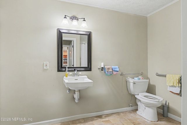 3968 KADEN Drive E, Jacksonville, FL 32277