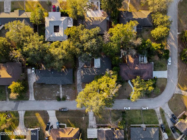 3968 KADEN Drive E, Jacksonville, FL 32277