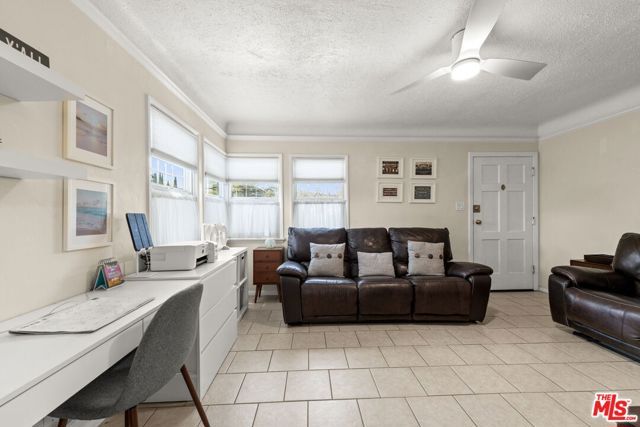 1001 Farnam Street, Los Angeles, CA 90042