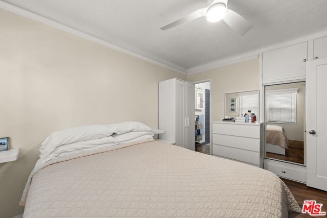 1001 Farnam Street, Los Angeles, CA 90042
