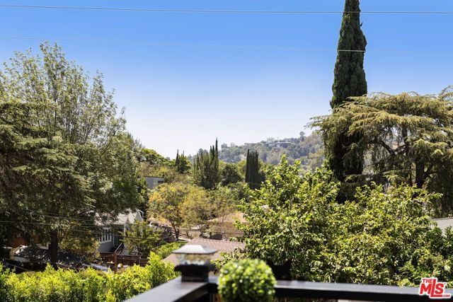 1001 Farnam Street, Los Angeles, CA 90042