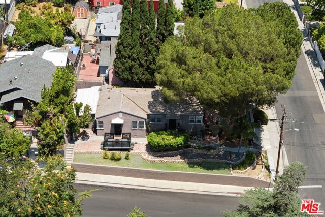 1001 Farnam Street, Los Angeles, CA 90042