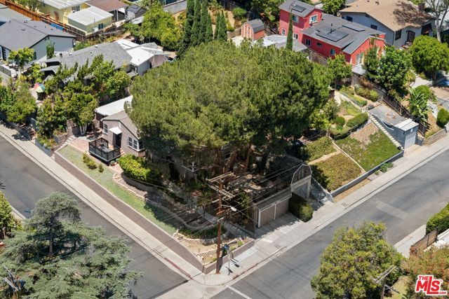 1001 Farnam Street, Los Angeles, CA 90042
