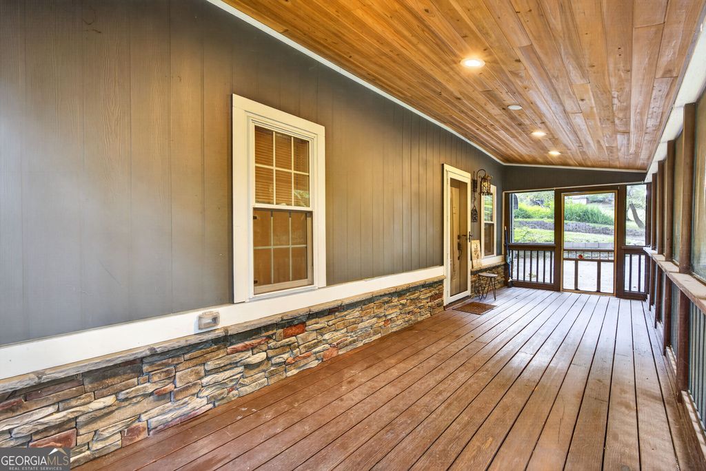 89 Silas King Street, Buford, GA 30518 — photo 5