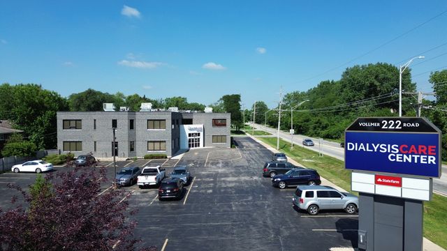 222 Vollmer Road 1B, Chicago Heights, IL 60411