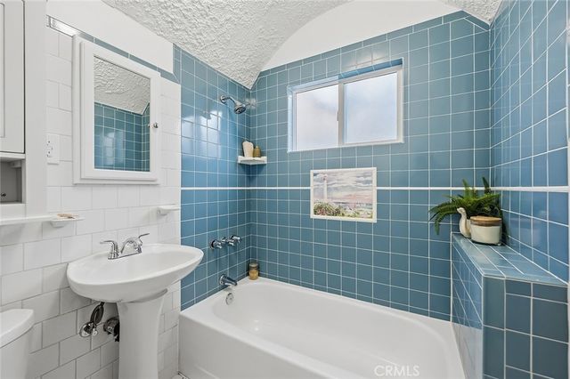 5001 E 14th Street, Long Beach, CA 90804