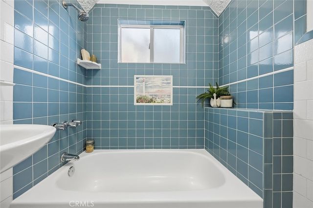 5001 E 14th Street, Long Beach, CA 90804