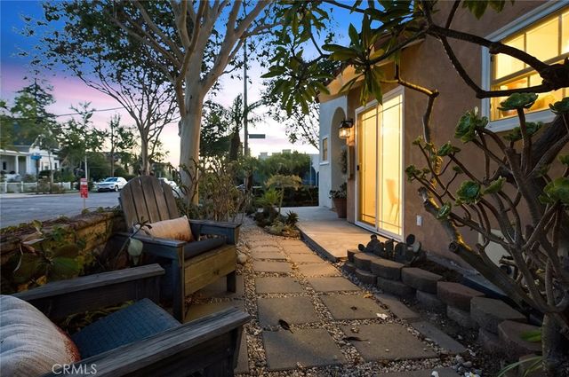 5001 E 14th Street, Long Beach, CA 90804