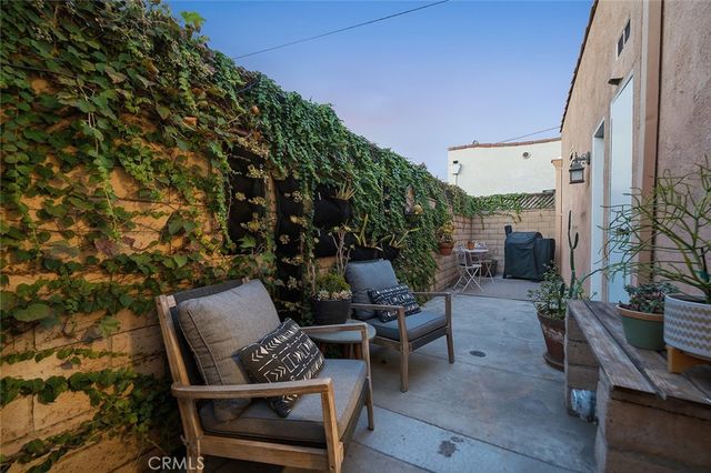 5001 E 14th Street, Long Beach, CA 90804