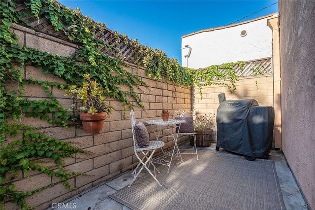 5001 E 14th Street, Long Beach, CA 90804