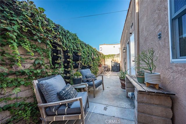 5001 E 14th Street, Long Beach, CA 90804