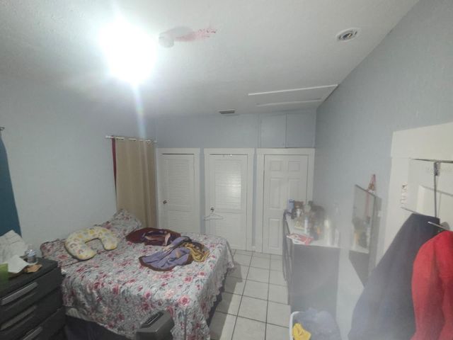 1302 E 26TH AVENUE, Tampa, FL 33605