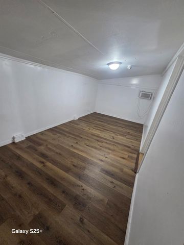 1302 E 26TH AVENUE, Tampa, FL 33605