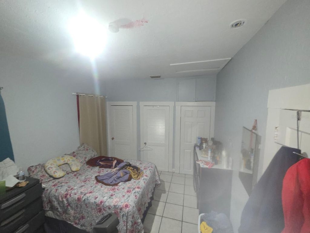 Image 12 of property listing at 1302 E 26TH AVENUE, Tampa, FL 33605