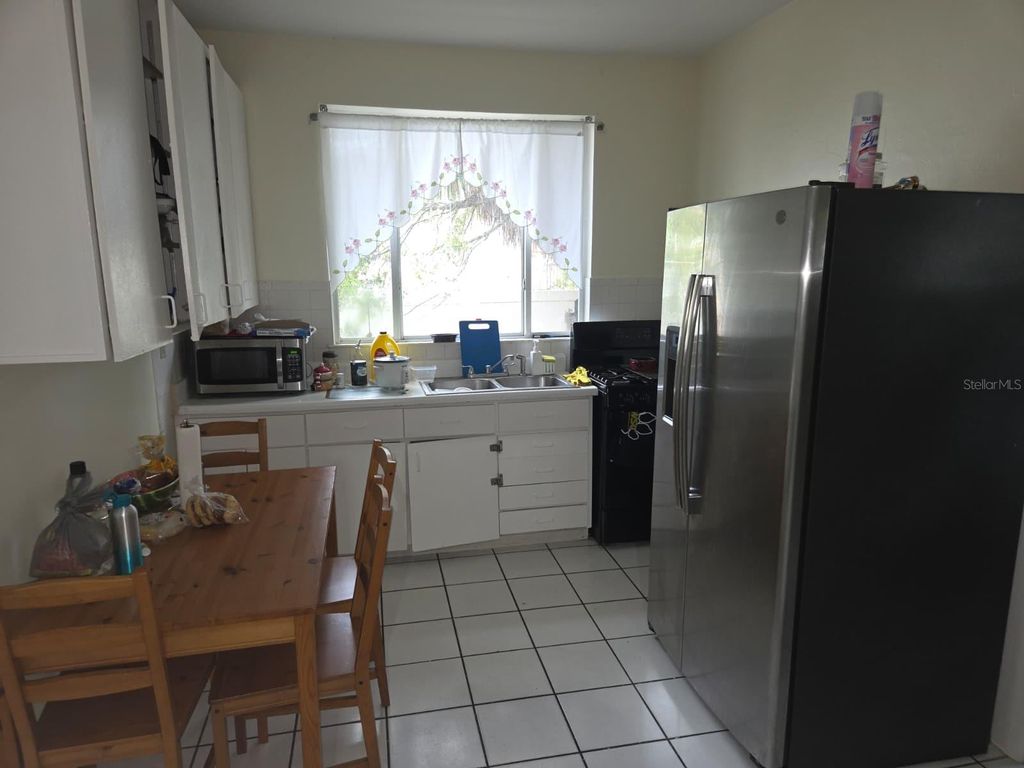 Image 4 of property listing at 1302 E 26TH AVENUE, Tampa, FL 33605