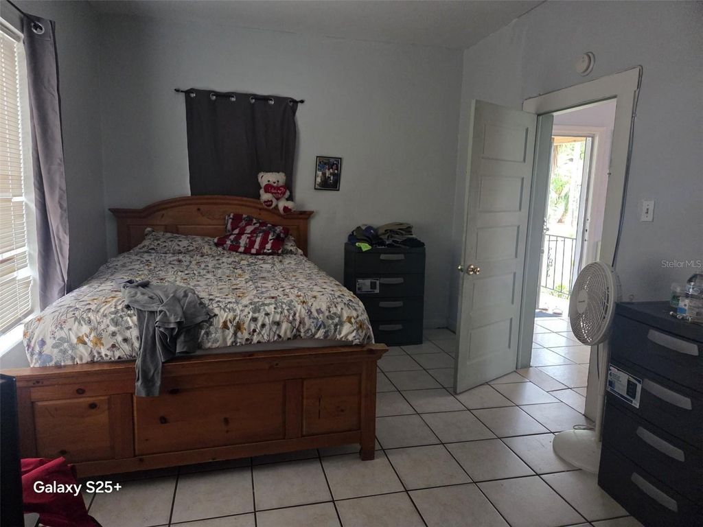 Image 7 of property listing at 1302 E 26TH AVENUE, Tampa, FL 33605
