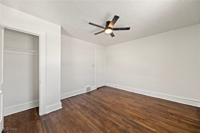 1061 Greyton Road, Cleveland Heights, OH 44112