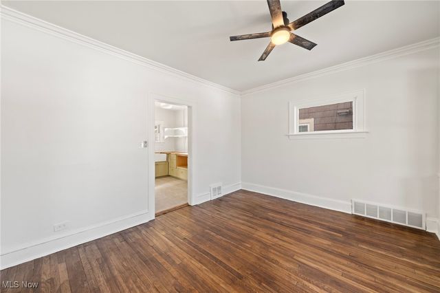 1061 Greyton Road, Cleveland Heights, OH 44112