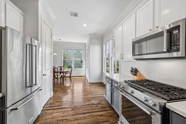 539 W 25th Street A, Houston, TX 77008