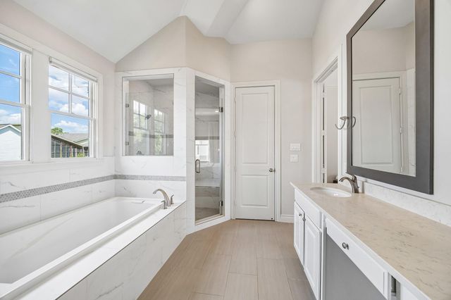 539 W 25th Street A, Houston, TX 77008