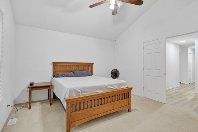 1919 Cloverdale Way, Belvidere, IL 61008