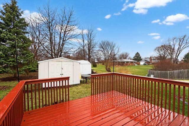 1919 Cloverdale Way, Belvidere, IL 61008