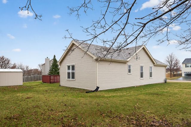 1919 Cloverdale Way, Belvidere, IL 61008