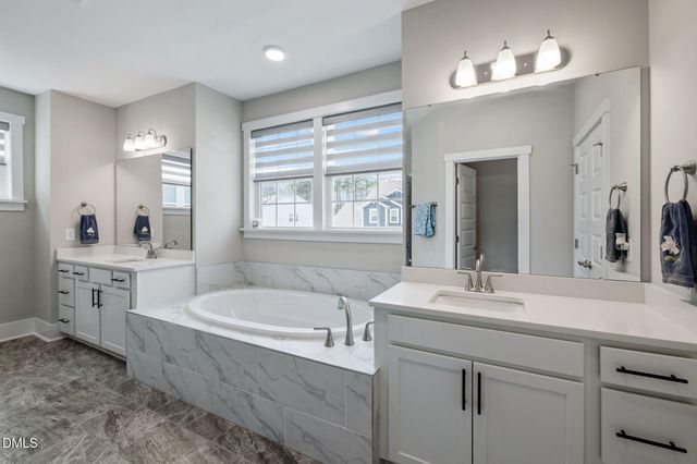 2725 Spotted Coral Court, Apex, NC 27502