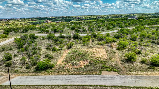 270 Poppy Hills Drive, Possum Kingdom Lake, TX 76449