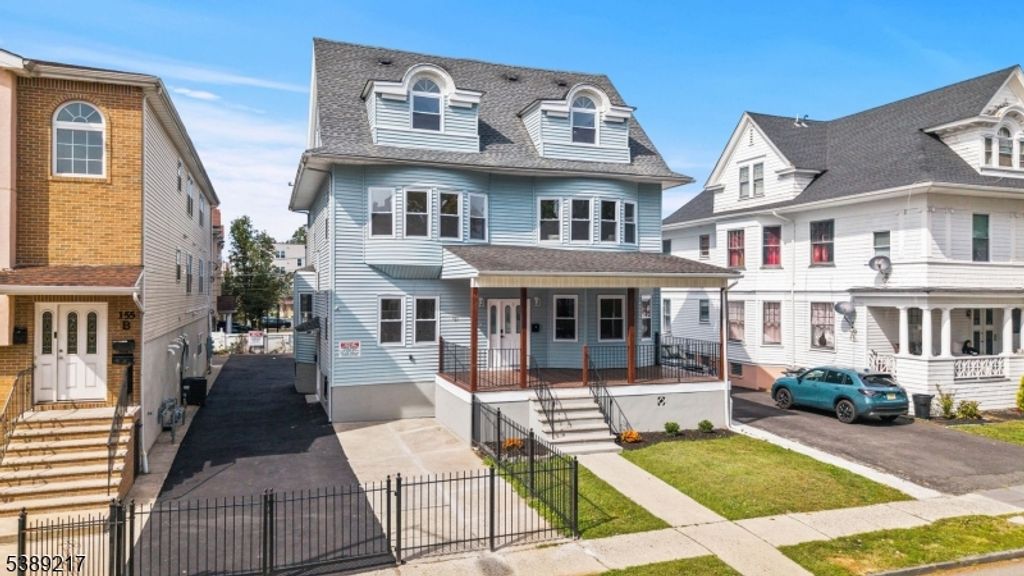 151 S Clinton St, East Orange City, NJ 07018