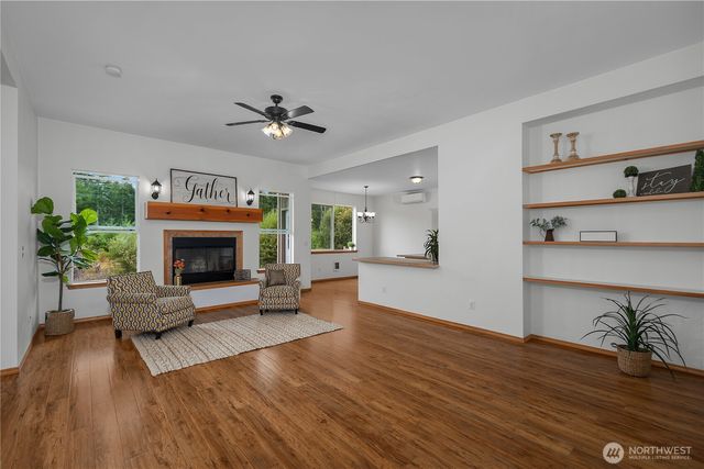 321 E Penzance Road, Shelton, WA 98584