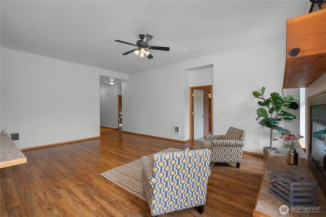 321 E Penzance Road, Shelton, WA 98584