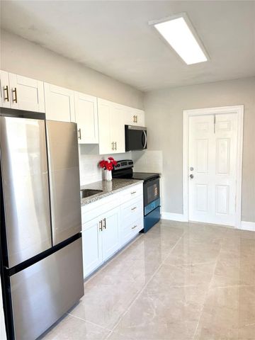 2638 NW 10th Street, Pompano Beach, FL 33069