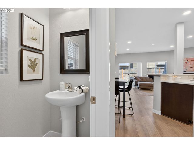 2876 S NECTARINE St, Cornelius, OR 97113