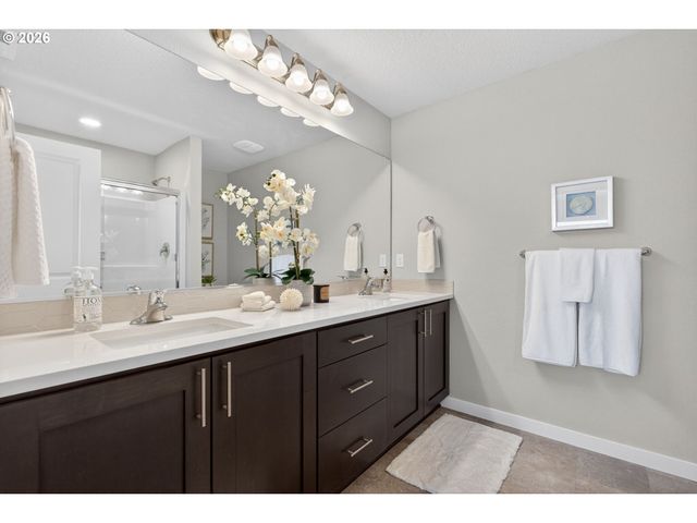 2876 S NECTARINE St, Cornelius, OR 97113