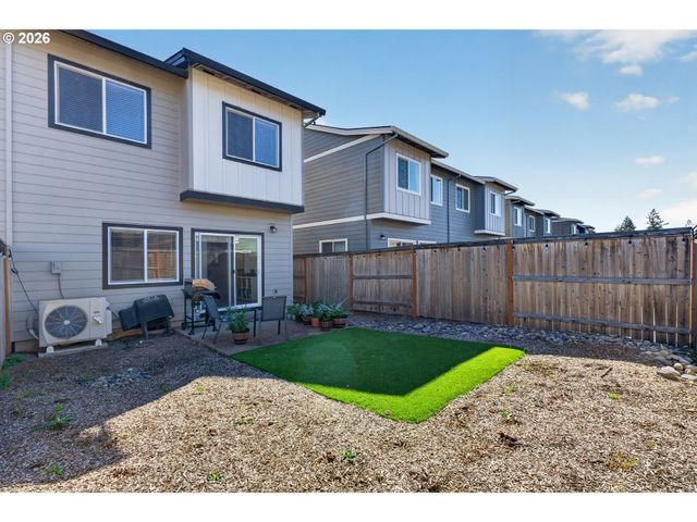 2876 S NECTARINE St, Cornelius, OR 97113