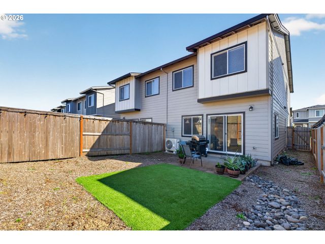 2876 S NECTARINE St, Cornelius, OR 97113