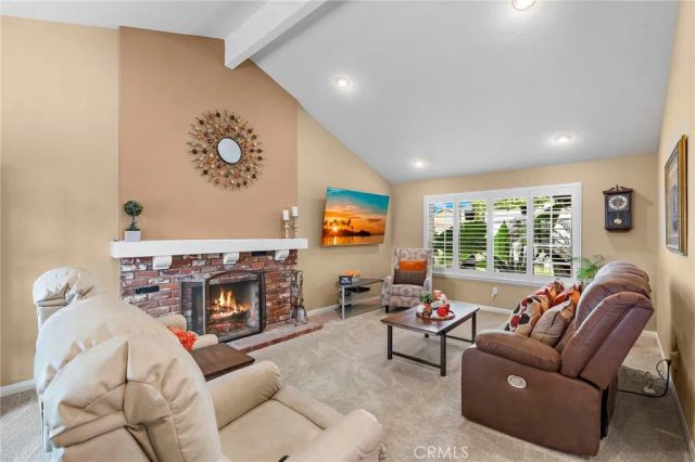 9735 Hibiscus Avenue, Fountain Valley, CA 92708