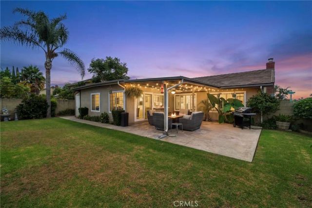 9735 Hibiscus Avenue, Fountain Valley, CA 92708