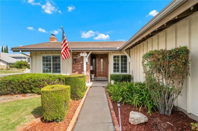 9735 Hibiscus Avenue, Fountain Valley, CA 92708