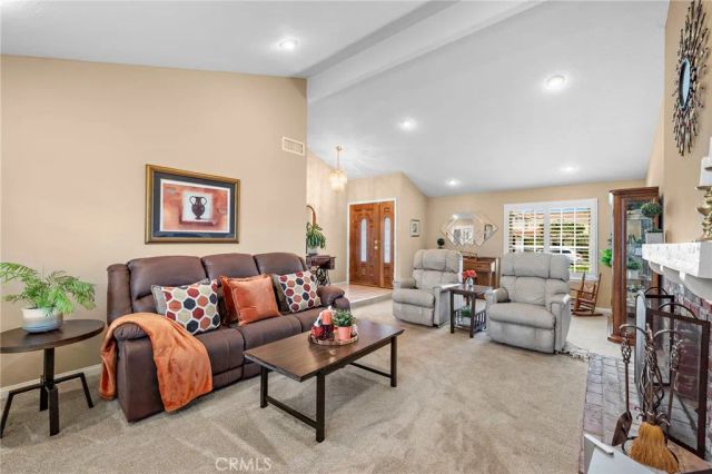 9735 Hibiscus Avenue, Fountain Valley, CA 92708