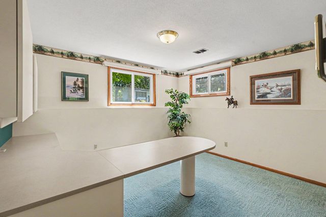 436 Rice Creek Boulevard NE, Fridley, MN 55432