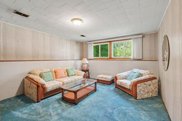 436 Rice Creek Boulevard NE, Fridley, MN 55432