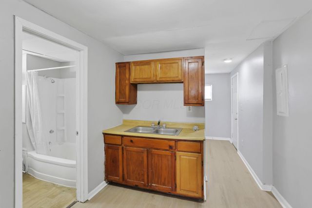 406 S Hague Avenue, Columbus, OH 43204